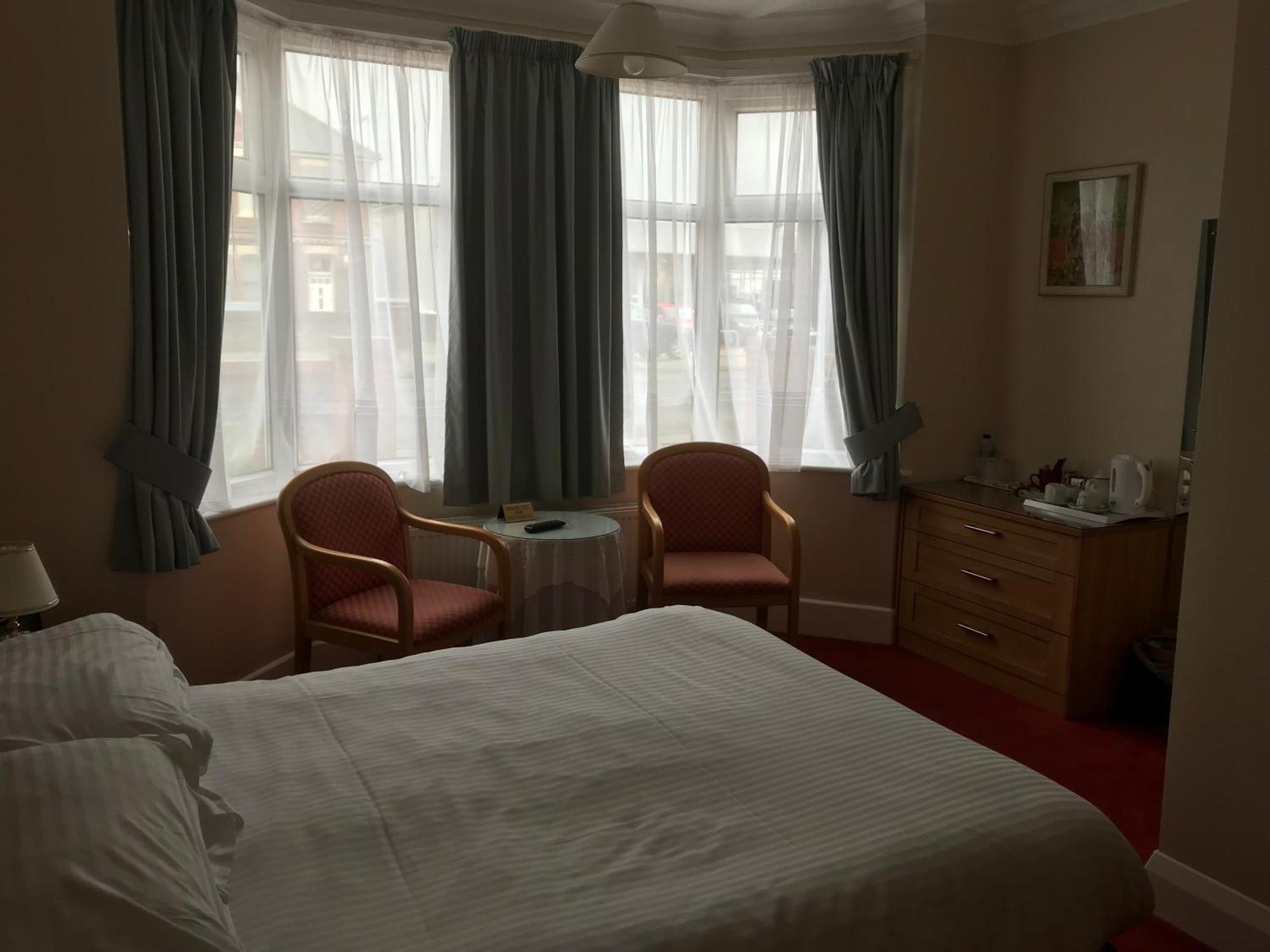 Merton House Worthing Cameră foto